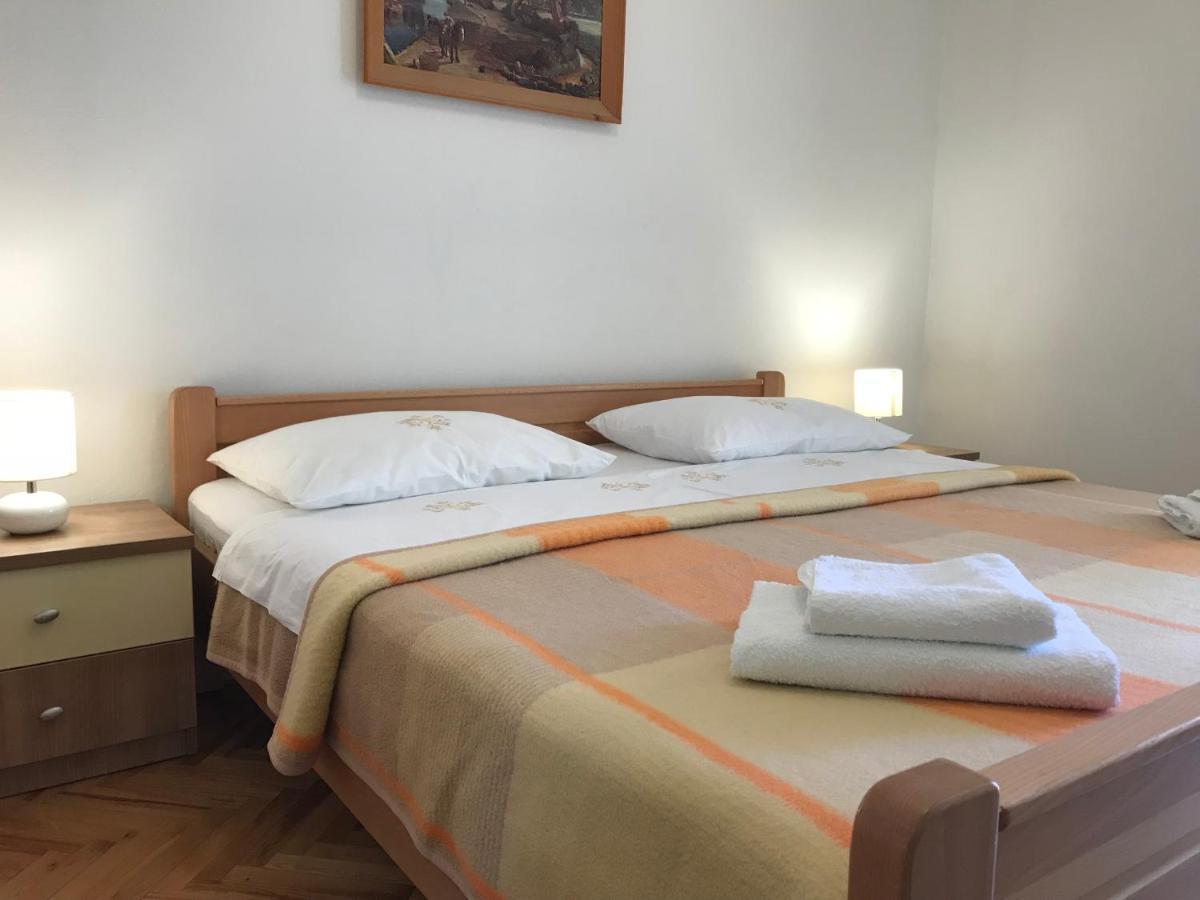 Summer Rooms Baska Exterior foto